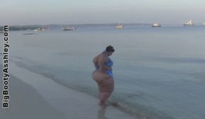 Raw Ssbbw Asshely On The Beach
