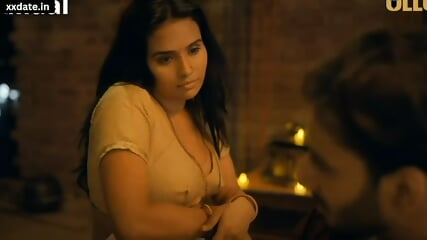 Naughty Bathroom Mein Chudti Desi Raand Ki Indian Sex Video