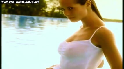 Must Watch: Hot Heidi Klum - Famous German Supermodel Hot Wet Tshirt Nipples Show Compilation