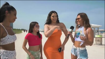 Passionate Money-Talks-Summer-Fun - 4K