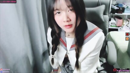 Wet Chinese Anne Pussy Squirt Play - 4K