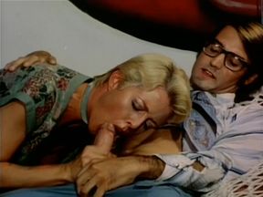 Intense Short-Haired Retro Milf Gagging On Thick Tool