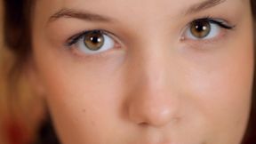 Intense Britney S Shines With Petite Brunette Solo Perfection