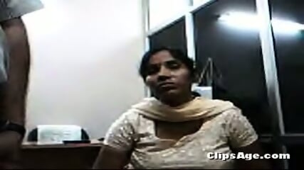 Forbidden Desi Boss Fucked Female Employee In Office
