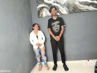 Exclusive: Raw Tiny Gal And Her 1St Experience With A Ebony Knob - Must See
