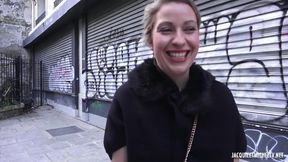 Forbidden Emilie, 29 Years Old, Accountant! - Mommy - Must See