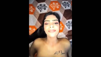 Bade Heavies Wali Gf Ko Lund Par Bithake Zabardast Choda Indian