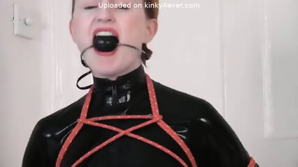 Explicit Mask Gag Kinky4Ever