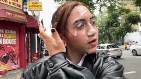 New: Passionate Triple Facial Public Walk