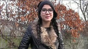 Exclusive: Kinky Schoolbabe Fucks In Woods For Money - Reality Porn