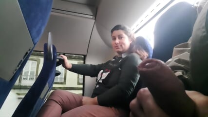 Uncensored: Voyeur Seduces Mature Vixen To Suck&Jerk His Dick In Bus