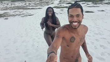 Explicit Cobra Preta Saiu Da Areia Movedi&Ccedil_A E Entrou No Rabo Da Mulata | Fernanda Chocolate &Amp_ Joao O Safado