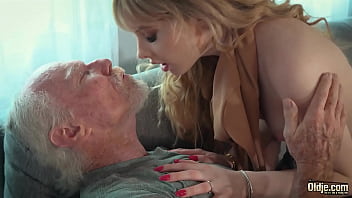 Hot Sexy Blonde Gags On Old Grandpa Cock And She Begs Him To Destroy Her Sweet Pussy Harder Until He Cums In Her Mouth So She Swallows It All - 4K