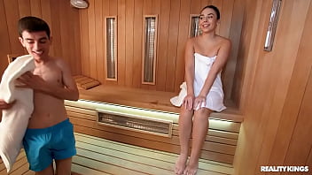 Wet Sauna Quicky / Reality Kings