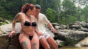 Viral: Intense Outdoor Railing With A Horny Big Ass Redhead - Milán Rodríguez & Devil Khloee