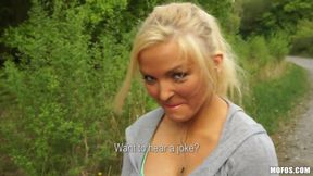 Naughty Desirable Blondie Had Sex In The Park