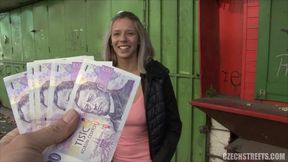 Hidden Cam: Mature Florist Takes Tool For Money - High Quality