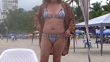Juicy Showing Myself On The Beach, Sucking, Fucking And Getting Big Cumshots