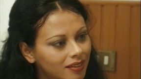 Hot La Signora - The Mistress