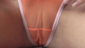 Kinky Lexy Lohan Showing Natural Tits And Cameltoe Closeup