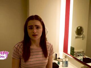 Juicy Stepdad Cums In Eighteen Yo Stepdaughter Reese Robbins