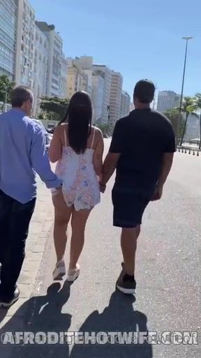 Exclusive: Passionate Married Hotwife Wife Meeting Strangers On The Beach - Ass Licking