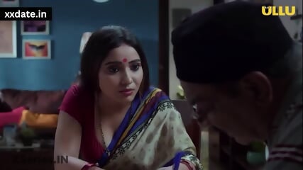 Insane Pyaasi Bhabhi Ko Pila Bada Hathiyaar - Must See