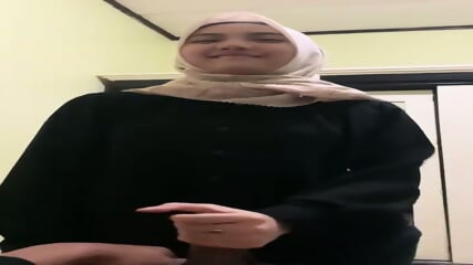 Naughty Kontol Ku Di Sepong Mahasiswi Cantik Berhijab Virall Https://S.Id/Yangviral1